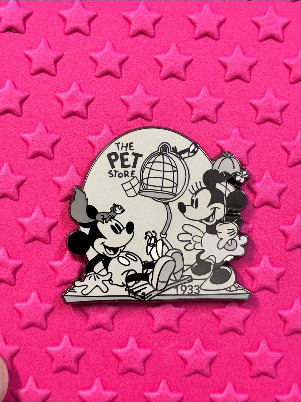 2001 Vintage  100 Years of Dreams Mickey and Minnie Mouse Pin